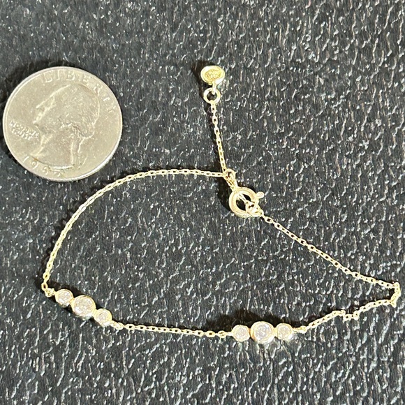 Silpada Gold Bracelet with Dainty Design and Sparkling Crystals new - Picture 5 of 5